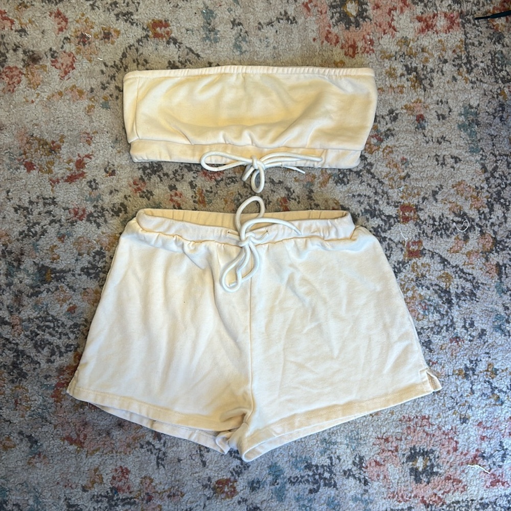 Princess Polly Lounge Set - Picture 3 of 4